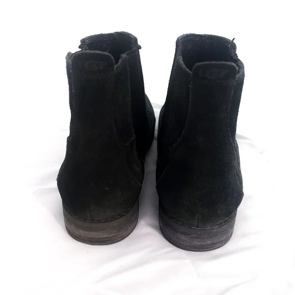 UGG Clyne Slip On Boot Black Suede Size EU 42 men's 9 women's 11